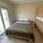 2-bedroom Luxury Family Flogita